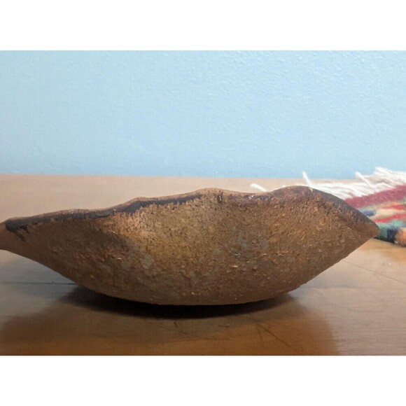 Vintage Stoneware Pottery Dish, Leaf Wall Hanging - Picture 7 of 10